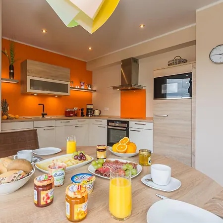 Lifestyle _ Vip_lounge_suite *